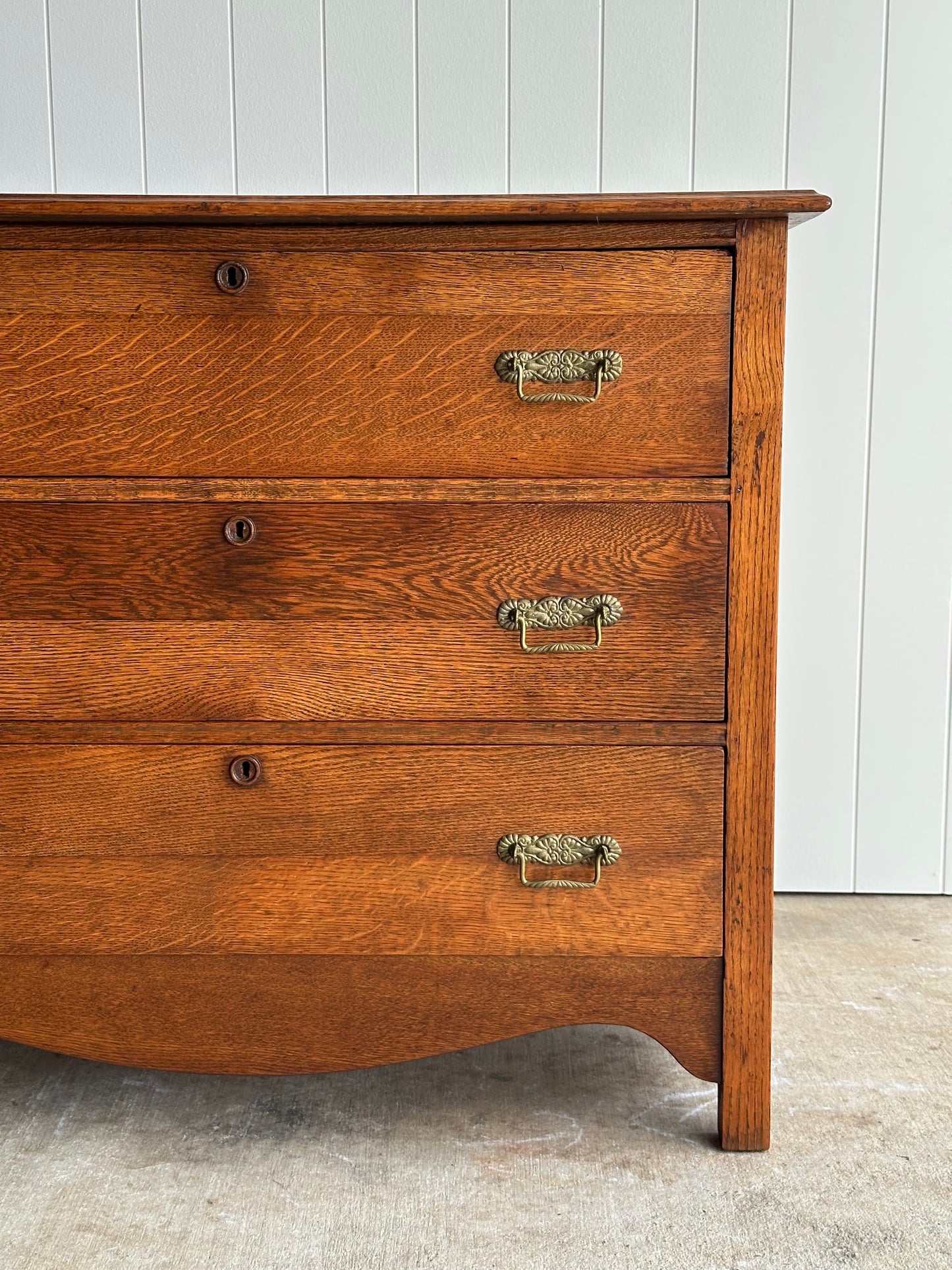 Late 19th Century Antique Oak Chest of Drawers