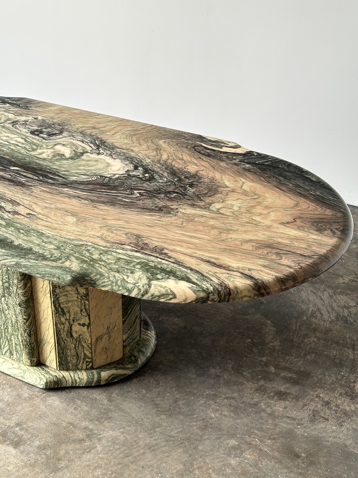 Cipollino Ondulato Marble Oval Coffee Table, Italy, 1980s