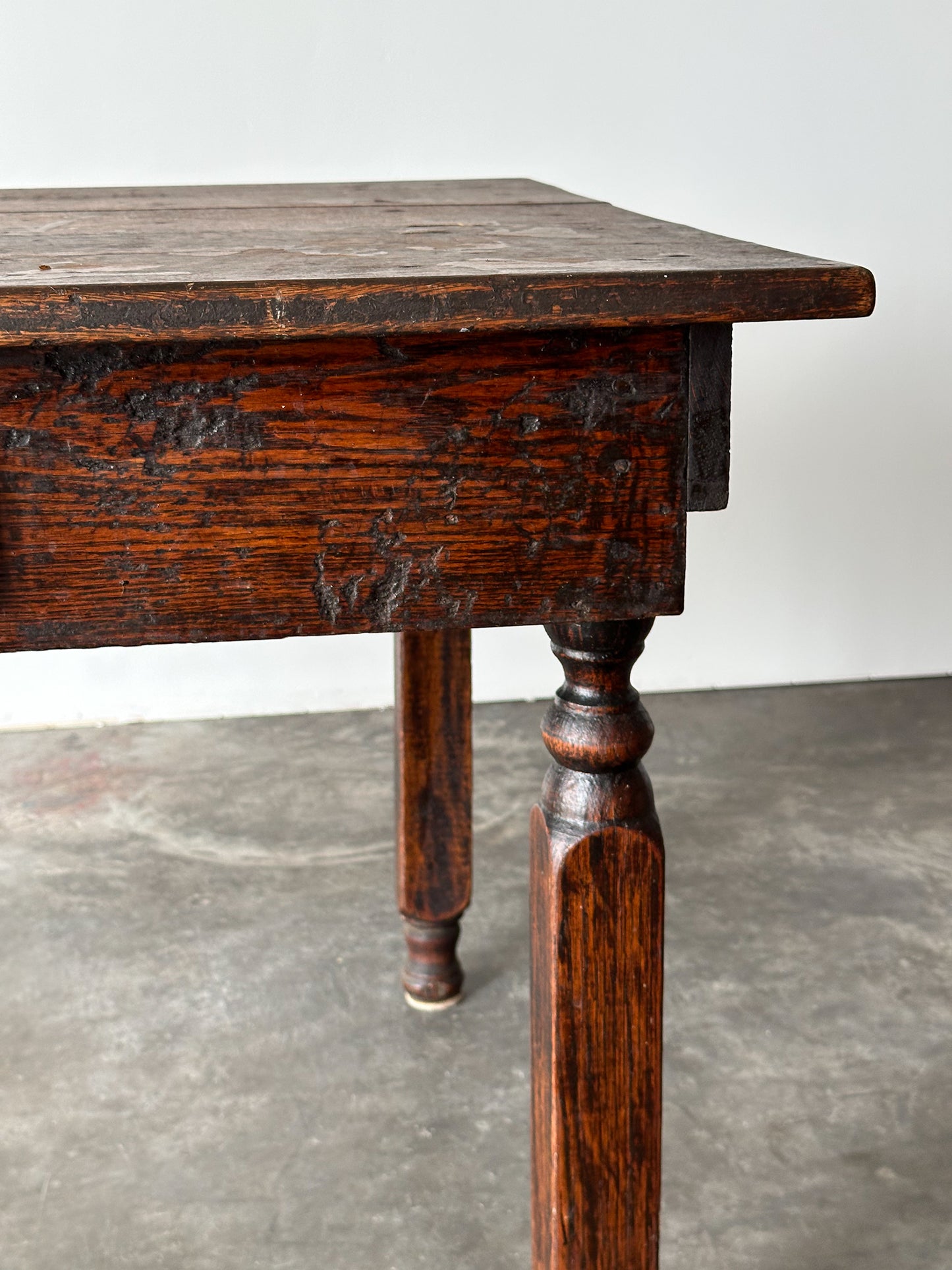 Antique American Country Store Oak General Table, Late 19th Century