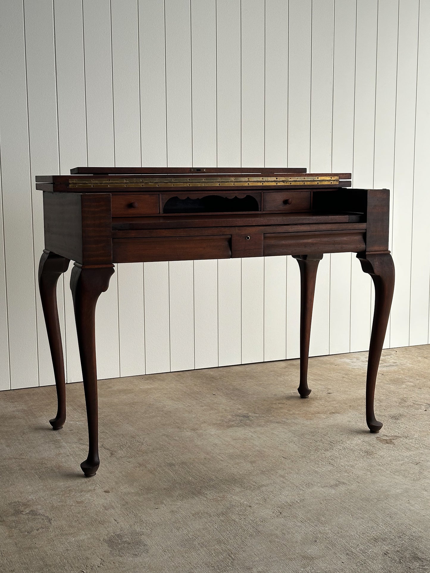 Antique Mahogany Lift-Top Writing Desk Console Table