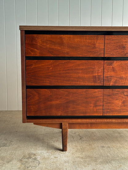 Mid-Century Walnut Nine-Drawer Dresser by Stanley, C. 1960s
