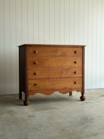 Early 20th Century Birdseye Maple Chest of Drawers