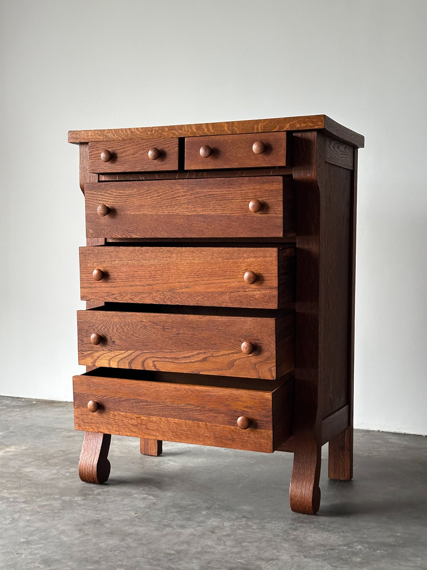 Antique Quartersawn Oak Chest of Drawers