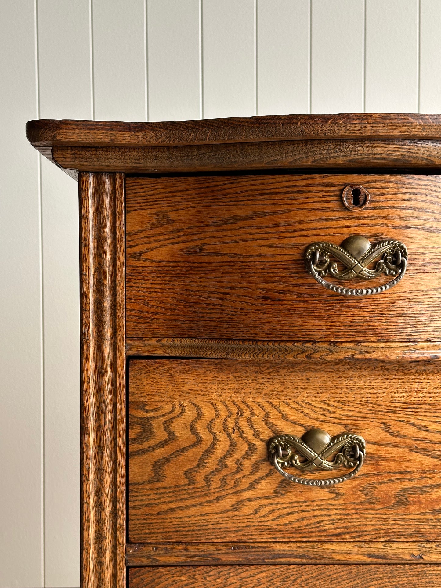 Late 19th Century Antique Serpentine Oak Chest of Drawers